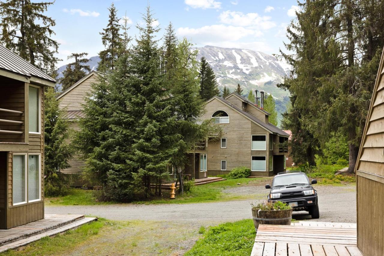Hiker'S Den Apartment Girdwood Exterior photo