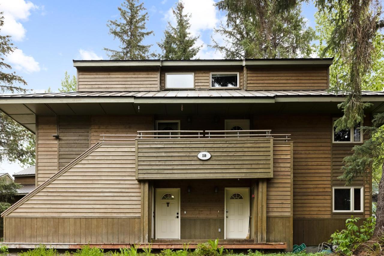 Hiker'S Den Apartment Girdwood Exterior photo