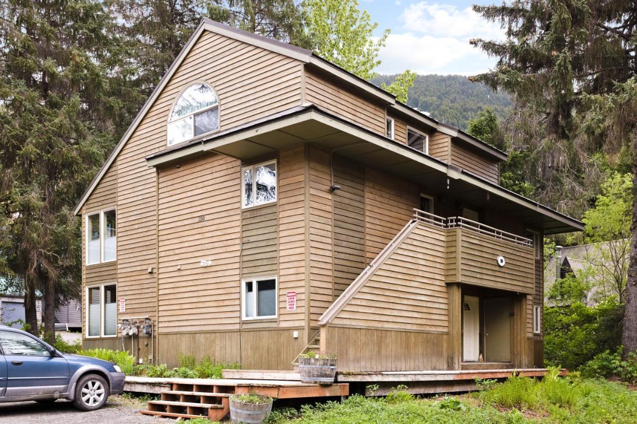 Hiker'S Den Apartment Girdwood Exterior photo